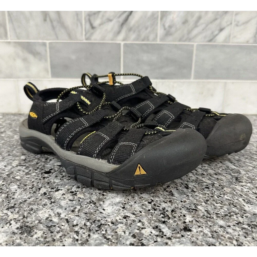 Keen Men’s Newport H2 Black Trail Hiking Sandals Size US 8.5
